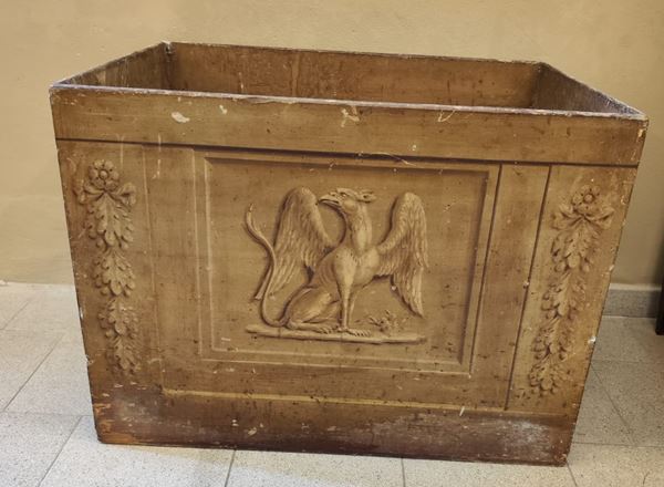 



Cassa porta legna sec. XIX 