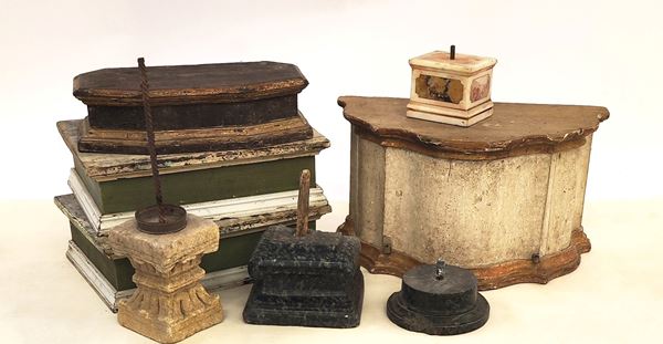 



Quattro basi, sec. XVIII  - Asta Arredare con stile: mobili e oggetti d'arte - Poggio Bracciolini Casa d'Aste