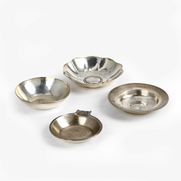 



DUE POSACENERE TIFFANY &amp; C&deg;  - Asta Gioielli , argenti e penne - Poggio Bracciolini Casa d'Aste