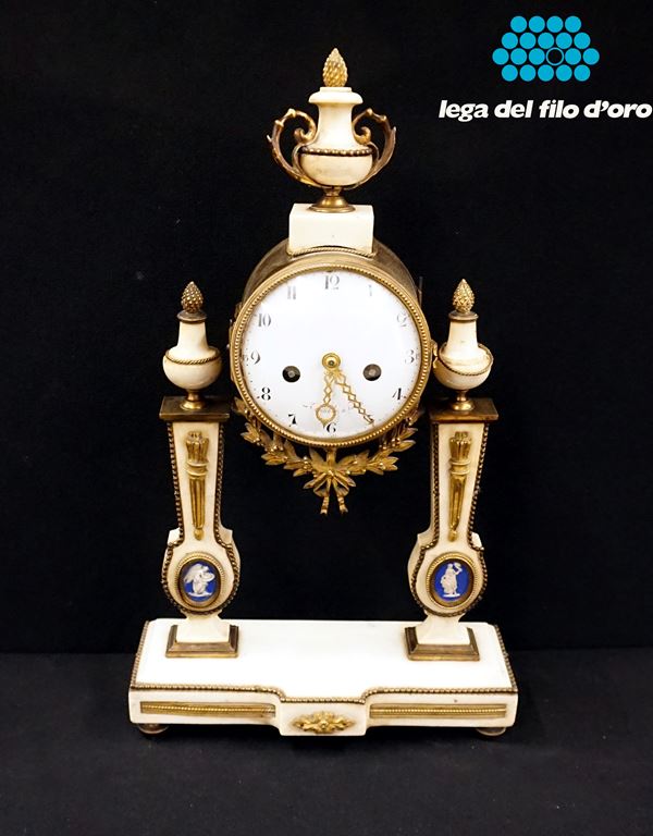 



Orologio da tavolo, sec. XX