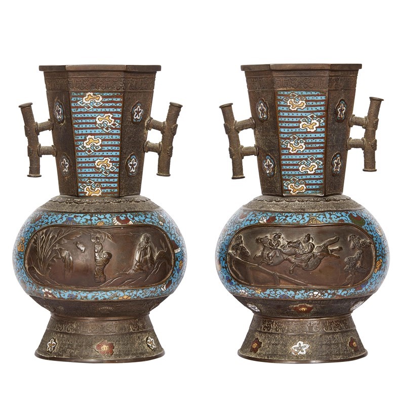 Coppia di Vasi, Giappone, Sec. XIX