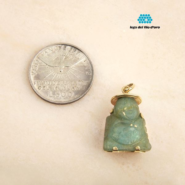 



PENDENTE IN GIADA E ORO GIALLO 18 KT
