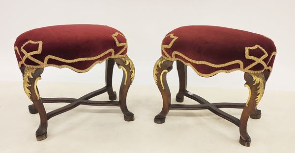 



Coppia di panchetti, sec. XVIII  - Asta Arredare con stile: mobili e oggetti d'arte - Poggio Bracciolini Casa d'Aste