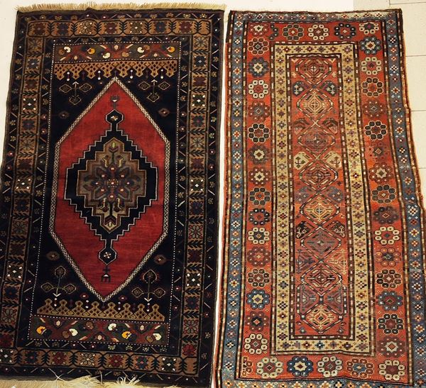 



Tappeto, Persiano sec. XX  - Asta Arredare con stile: mobili e oggetti d'arte - Poggio Bracciolini Casa d'Aste