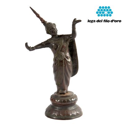 Scultura thailandese, Danzatrice in bronzo
