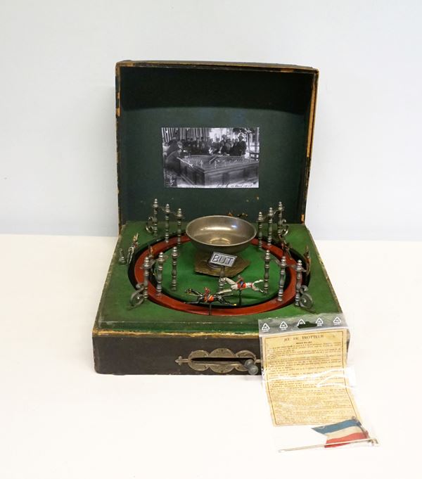 



Il gioco della trottola, Francia, inizi sec. XX