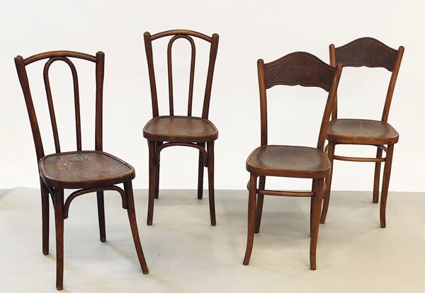 



Due coppie di sedie, Austria, inizi sec. XX  - Asta Arredi, mobili e oggetti d'arte - Poggio Bracciolini Casa d'Aste