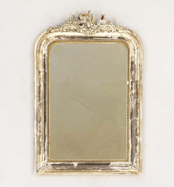 



Specchiera, in stile Settecento