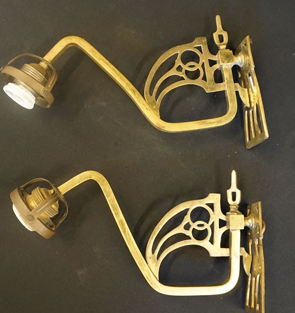 



Coppia di appliques, inizi sec. XX  - Asta Arredi, mobili e oggetti d'arte - Poggio Bracciolini Casa d'Aste