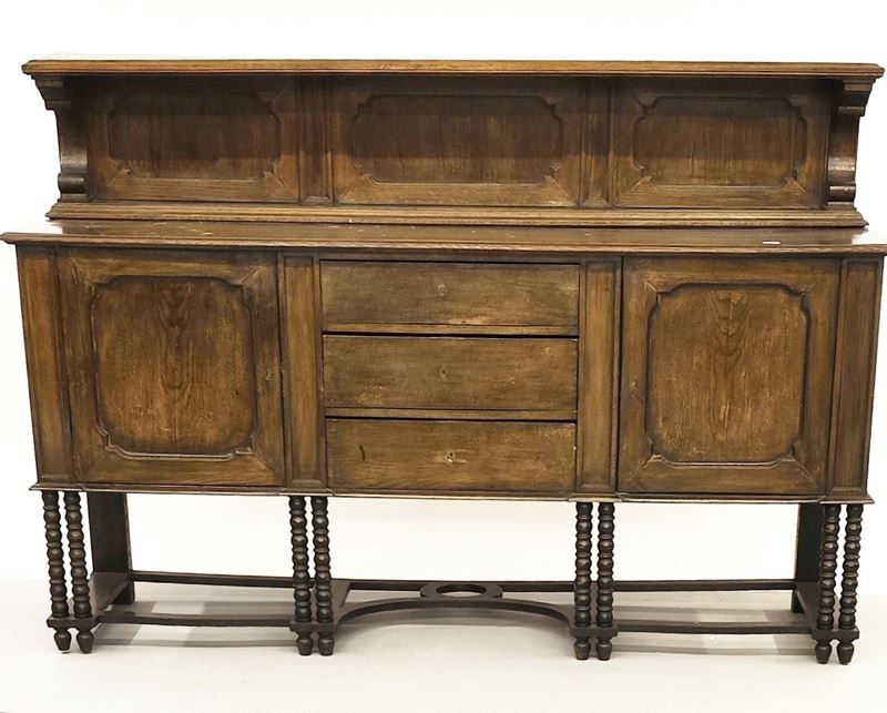 Credenza, Inghilterra, Sec. XX
