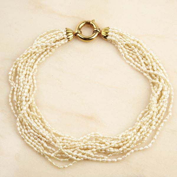 



COLLANA DI PERLE DI FIUME