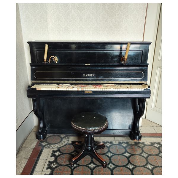 



Pianoforte verticale, inizi sec. XX