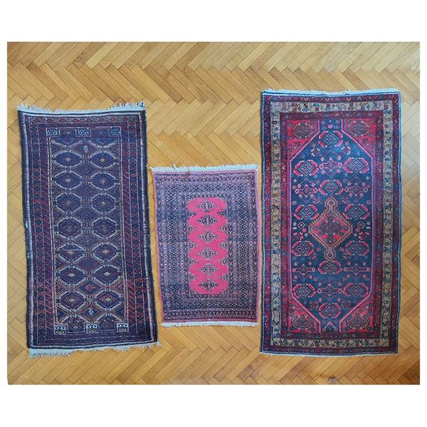 



Tre tappeti persiani, sec. XX