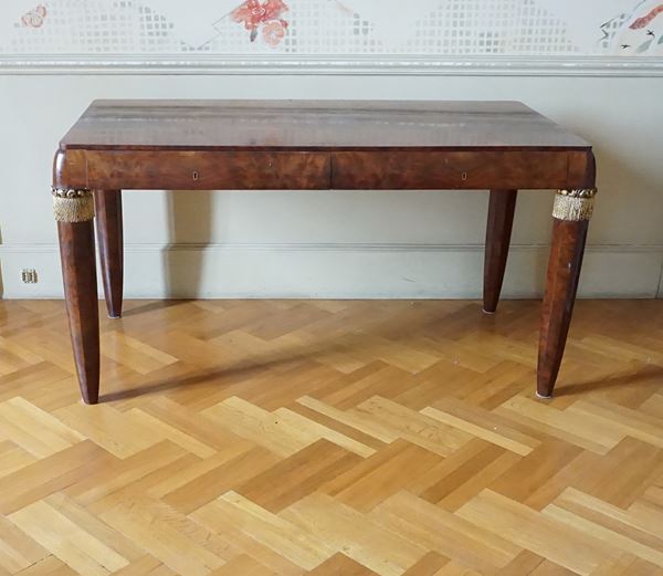 



Grande tavolo-scrivania, D&eacute;co  - Asta Arredi, mobili e oggetti d'arte - Poggio Bracciolini Casa d'Aste