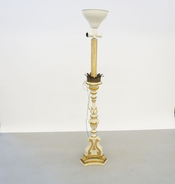 



Candelabro, sec. XVIII