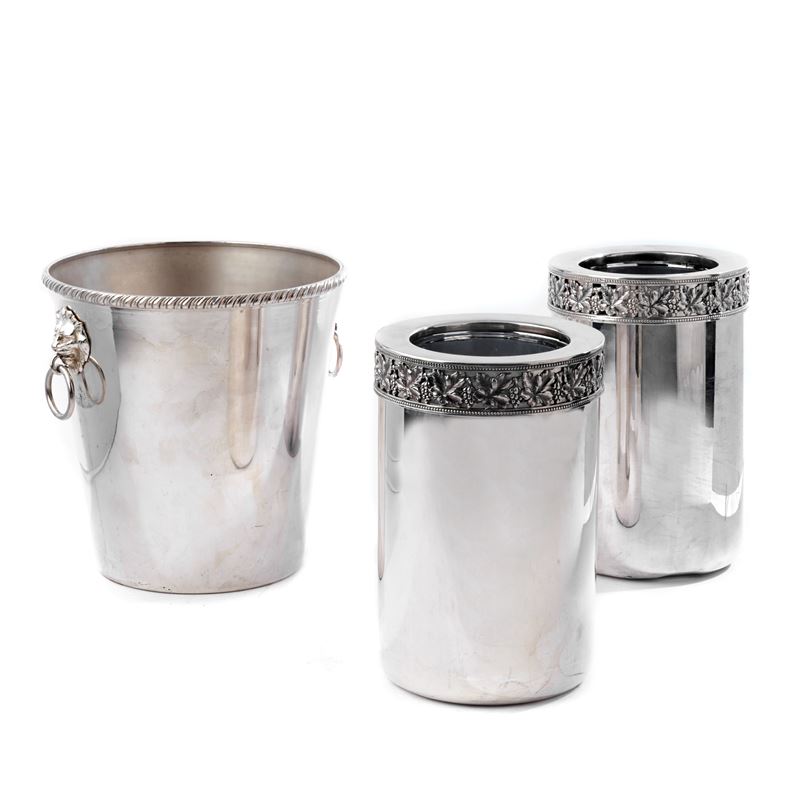 Coppa di portabottiglie, sec. xx argentiere Messulam