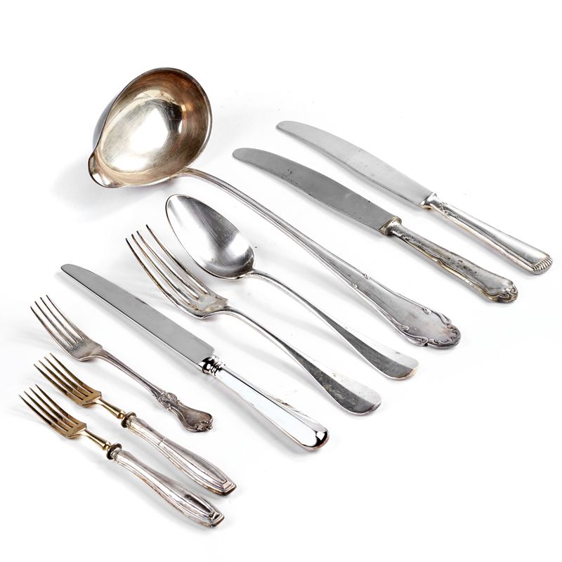 Cento ottanta posate, sec. XX