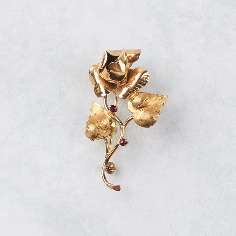 SPILLA IN ORO GIALLO 18KT E GRANATI