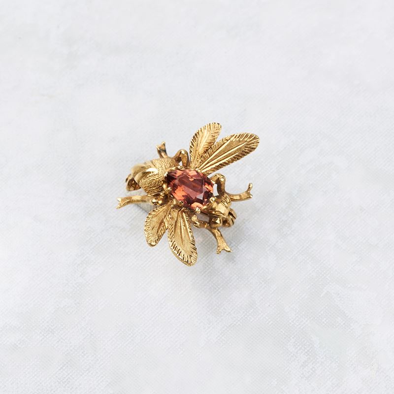SPILLA IN ORO GIALLO 18KT E PIETRA