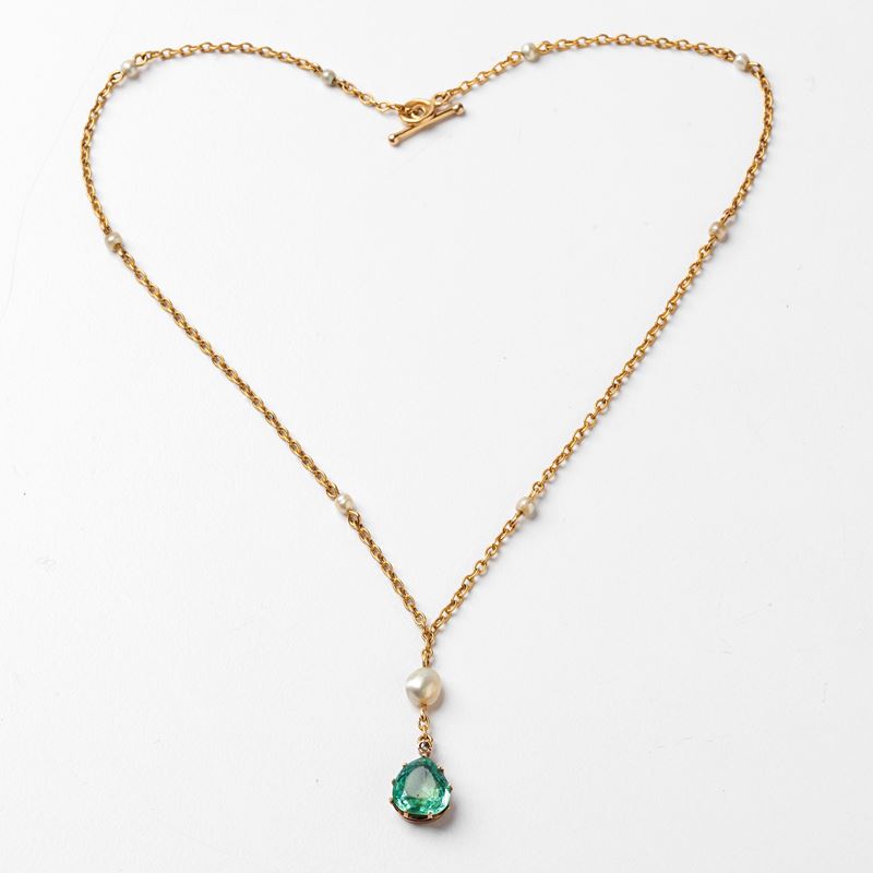 GIROCOLLO IN ORO GIALLO 18KT SMERALDO E PERLE