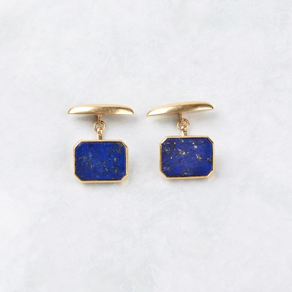 



PAIO DI GEMELLI IN ORO GIALLO 18KT E LAPISLAZZULO  - Asta Gioielli, argenti, penne, numismatica e vintage - Poggio Bracciolini Casa d'Aste