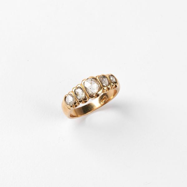 ANELLO IN ORO GIALLO 18KT E DIAMANTI