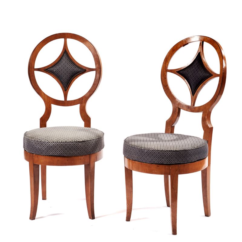 Coppia di sedie in stile Ottocento