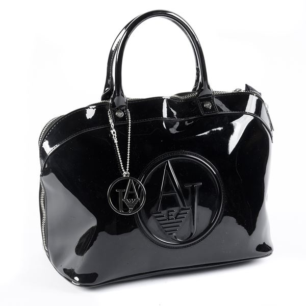 



BORSA ARMANI JEANS