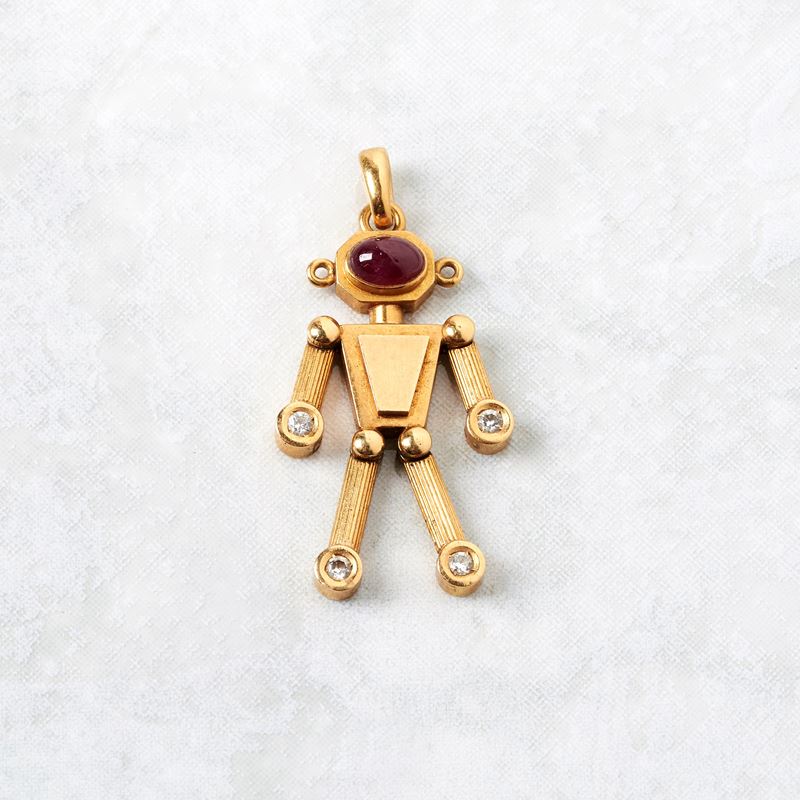 PENDENTE, IN ORO GIALLO 18KT, DIAMANTI E RUBINO