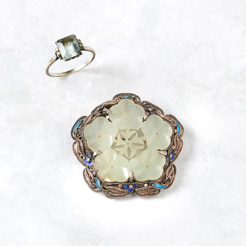 ANELLO IN ORO BIANCO, DIAMANTI E PIETRA