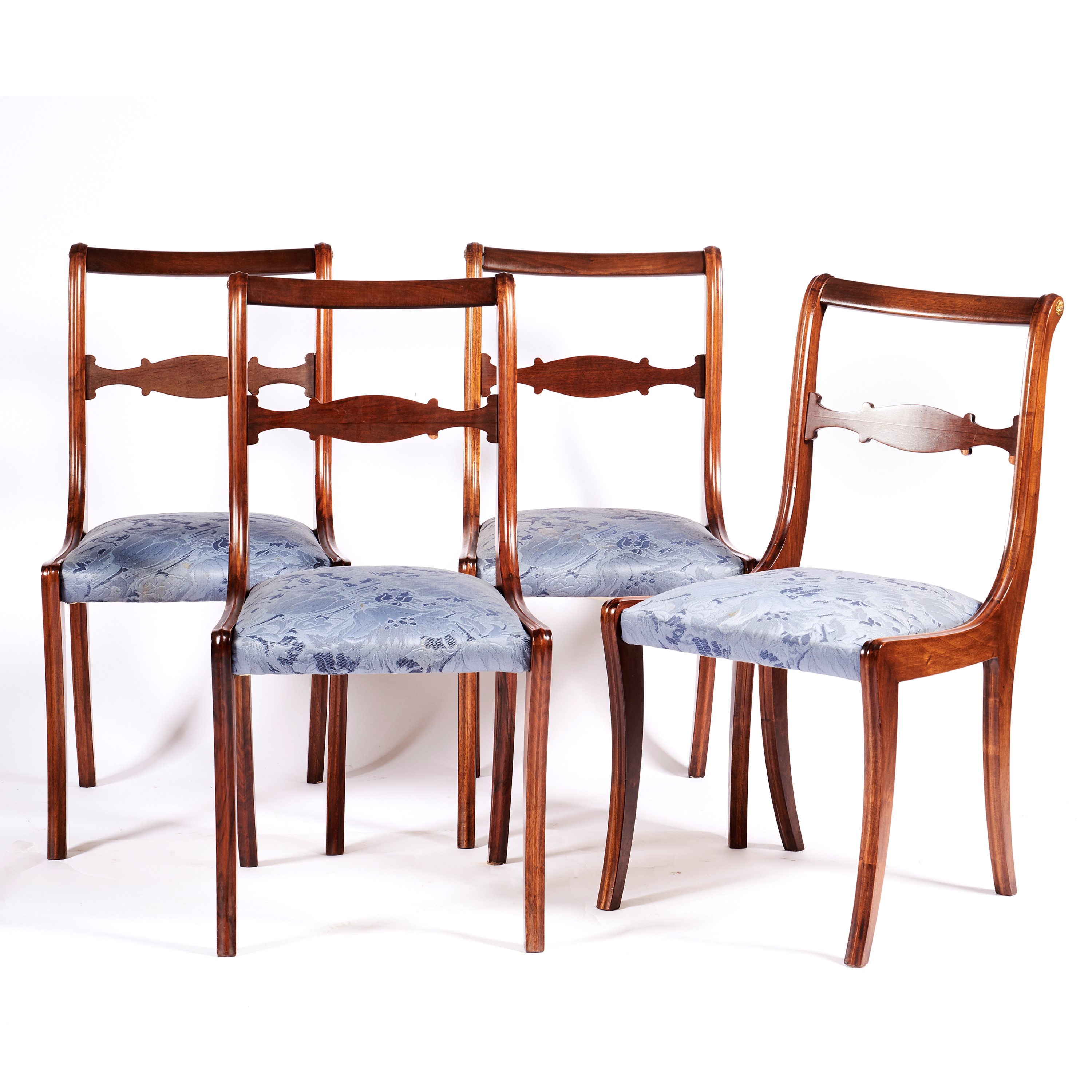 Tavolo circolare, sec. XX