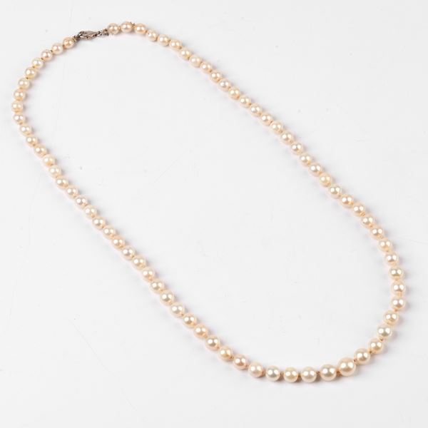 



COLLANA DI PERLE