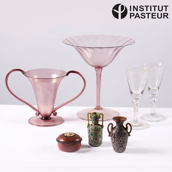 



Vaso, alzata e due calici, sec. XX