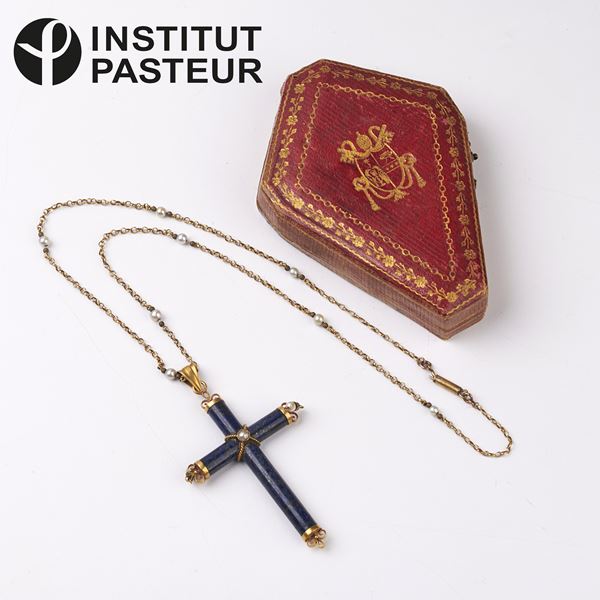COLLANA IN ORO A BASSO TITOLO E PICCOLE PERLE 
