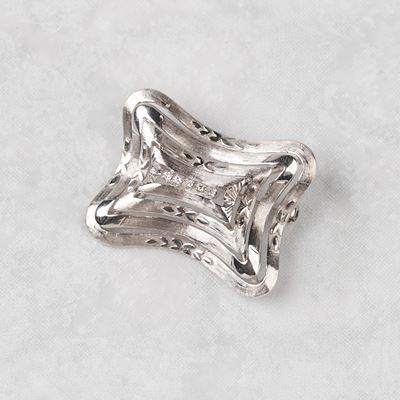 Spilla in Oro Bianco 18kt e Diamanti