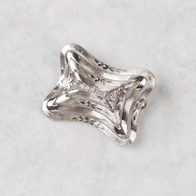 Spilla in Oro Bianco 18kt e Diamanti