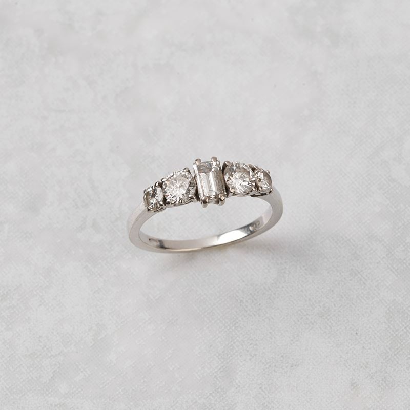 Anello in Oro Bianco 18kt e Diamanti