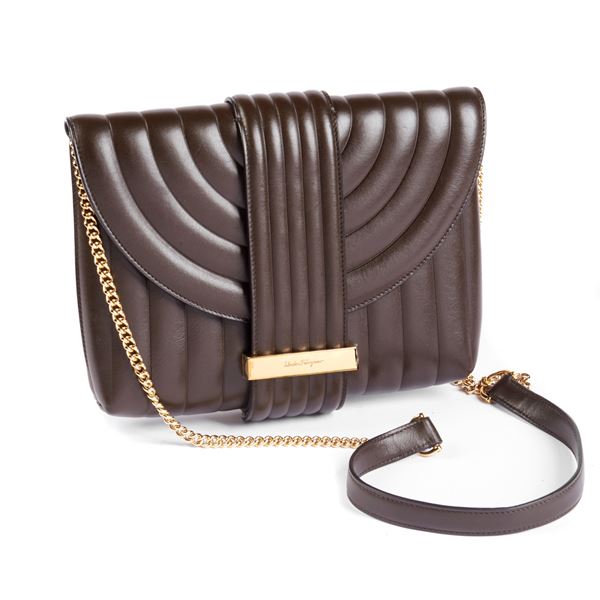 



SALVATORE FERRAGAMO ROSY
