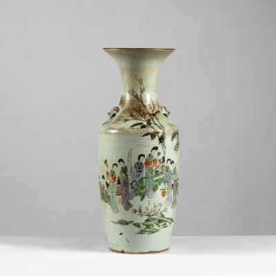 Vaso in porcellana policroma, Cina, XIX secolo