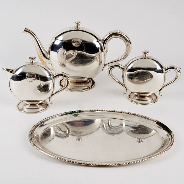



SERVITO DA T&Egrave; E CAFF&Egrave;, SEC. XX  - Asta Gioielli, argenti, orologi, cammei e miniature - Poggio Bracciolini Casa d'Aste