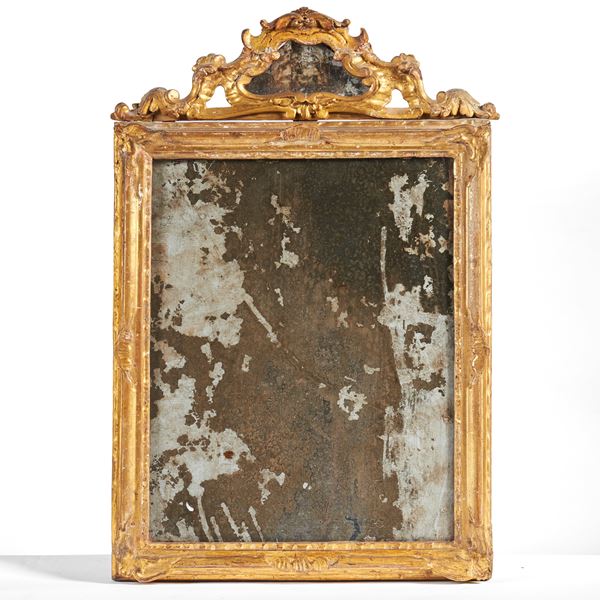 



Specchiera, sec. XVIII  - Asta Arredi, mobili ed oggetti d'arte - Poggio Bracciolini Casa d'Aste