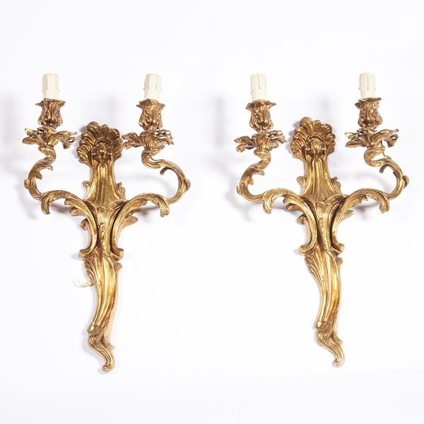 



Coppia di appliques, sec. XX