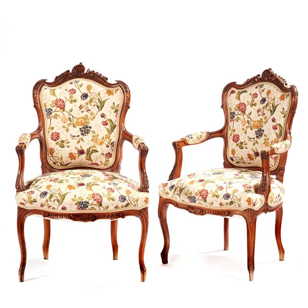 



Coppia di poltroncine, inizi sec. XX