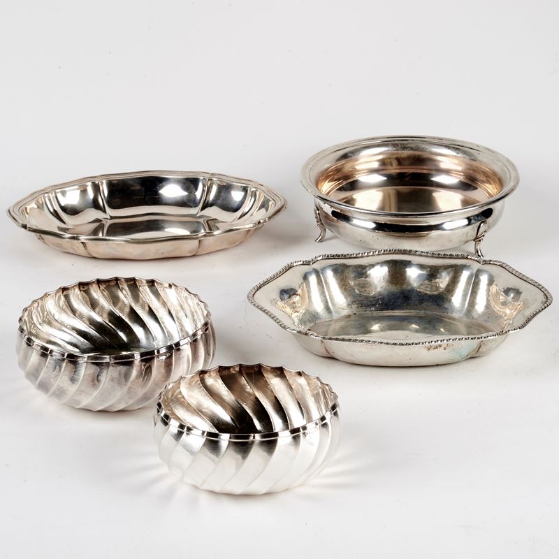 CINQUE FRA VASCHETTE E PICCOLE COPPE, SEC. XX