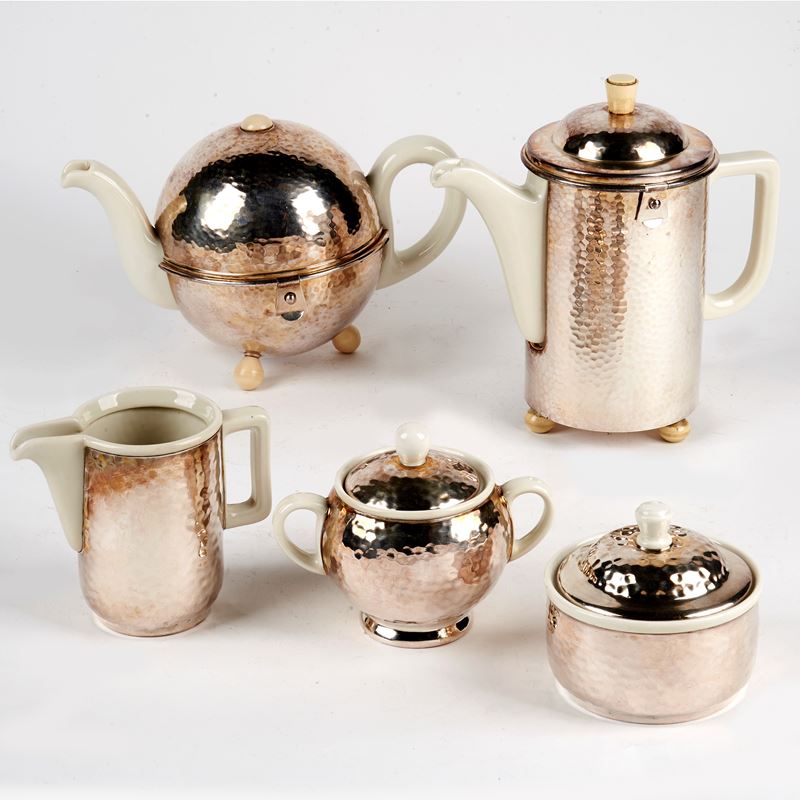 CAFFETTIERA, TEIERA, LATTIERA E DUE ZUCCHERIERE, SEC. XX