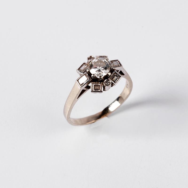 Anello in Oro Bianco 18kt e Diamanti