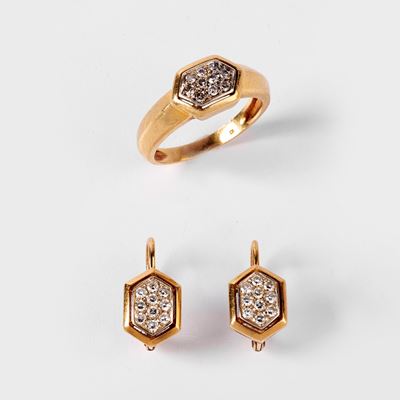 Anello e Paio di Orecchini Oro Giallo 18kt e Diamanti