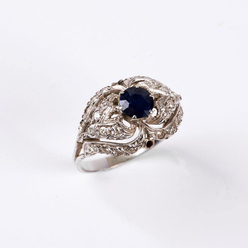 Anello in Oro Bianco 18 Kt, Zaffiro e Diamanti