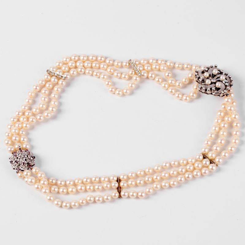 GIROCOLLO DI PERLE, ORO 18KT, DIAMANTI E PIETRE