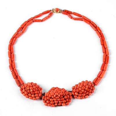 Collana Girocollo in Corallo
